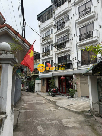 Nhà đẹp phúc lợi ngõ thông ô tô 7 chỗ vào tận cửa