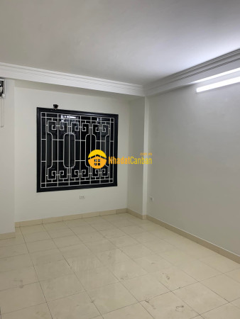 Bán nhà ngõ hoàng hoa thám, giá 11.8 tỷ, gần 23m2x5t, kd được