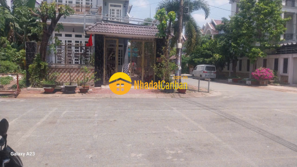 Biệt thự biệt lập 3 tấm đường số 1 kdc đồng danh 8.5 x 18 giá 9 tỷ