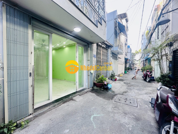 Gần chợ đêm hạnh thông tây 50m2 vuông a4 hẻm xe hơi 1 trục sát mặt tiền chỉ 5 tỷ 55