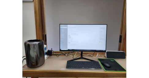 Máy tính để bàn Apple Xeon